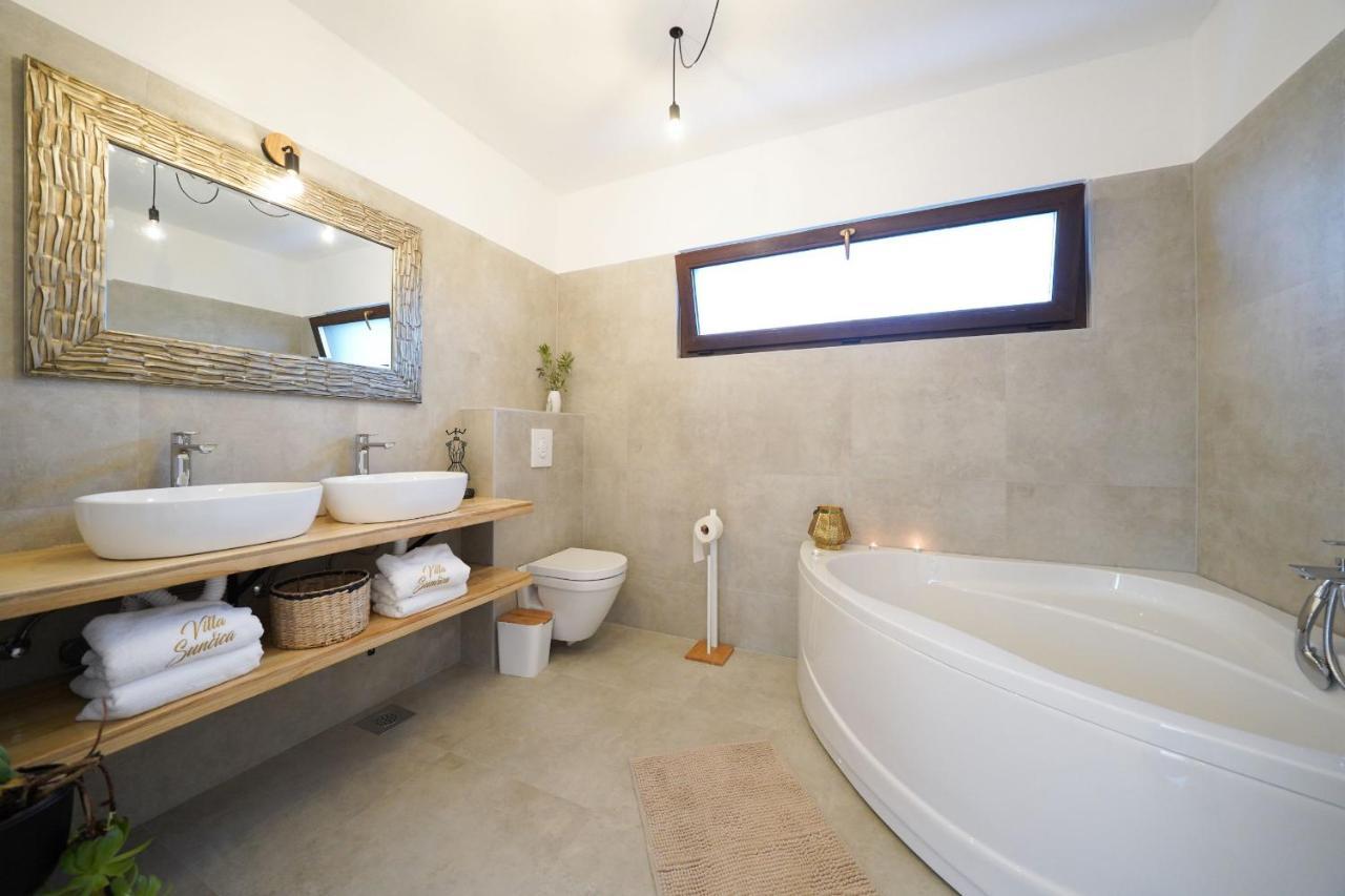 Villa Suncica Zadarvillas Sukošan Exteriör bild