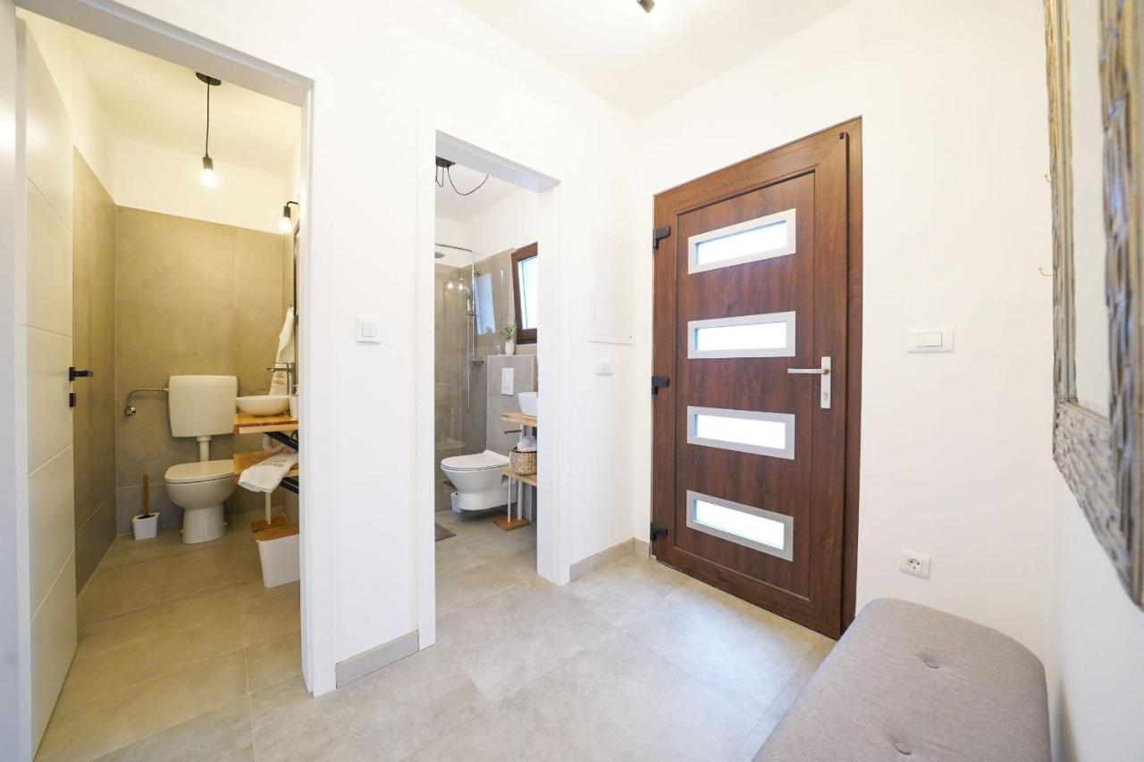Villa Suncica Zadarvillas Sukošan Exteriör bild